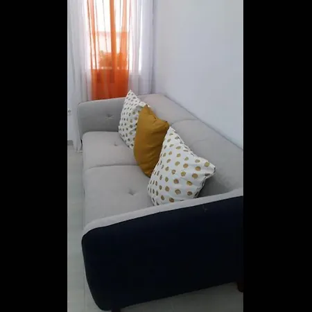 Large Superior 3 Bedroom 15 Bathroom Two Balconies Full Aircondition