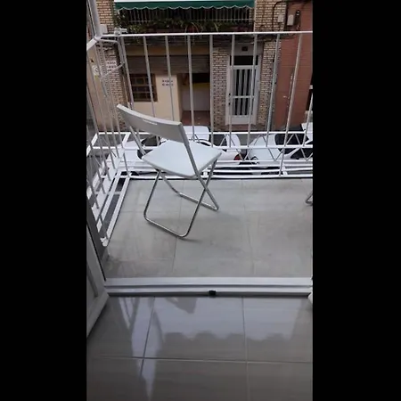 Large Superior 3 Bedroom 15 Bathroom Two Balconies Full Aircondition Alicante