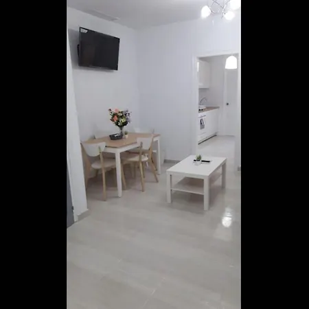 Apartment Large Superior 3 Bedroom 15 Bathroom Two Balconies Full Aircondition Alicante